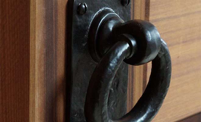 iron door handle.jpg