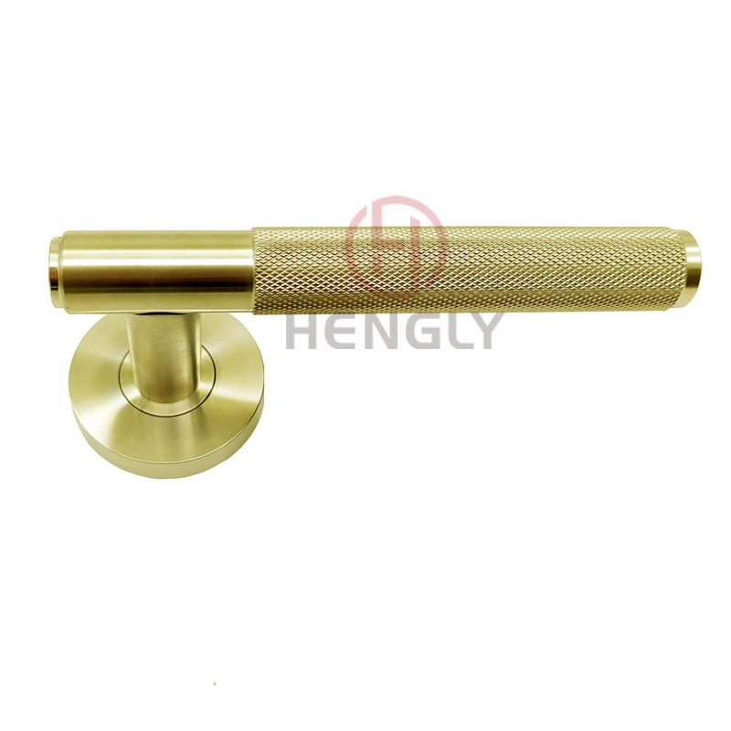 Diamond-knurled door handle-Gold-Hengly.jpg